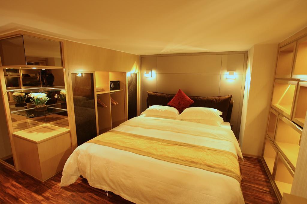 Heefun Apartment Hotel Guangzhou - Poly D Plaza Branch Quarto foto